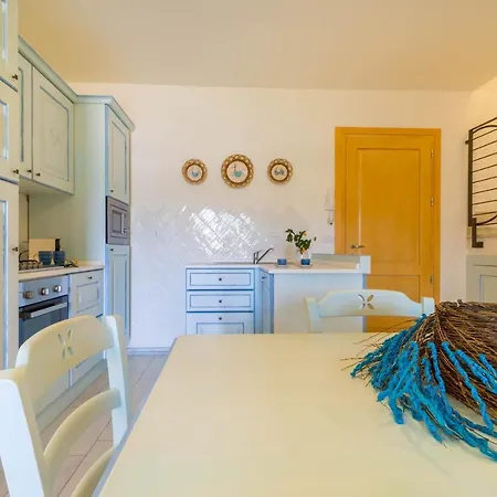 Pavoncelle - A Con Giardino Privato A Pochi Passi Dal Mare