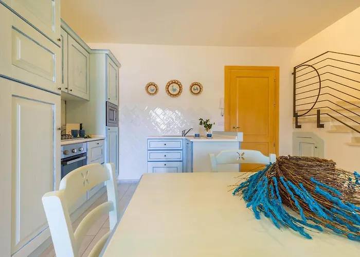 Pavoncelle - A Con Giardino Privato A Pochi Passi Dal Mare